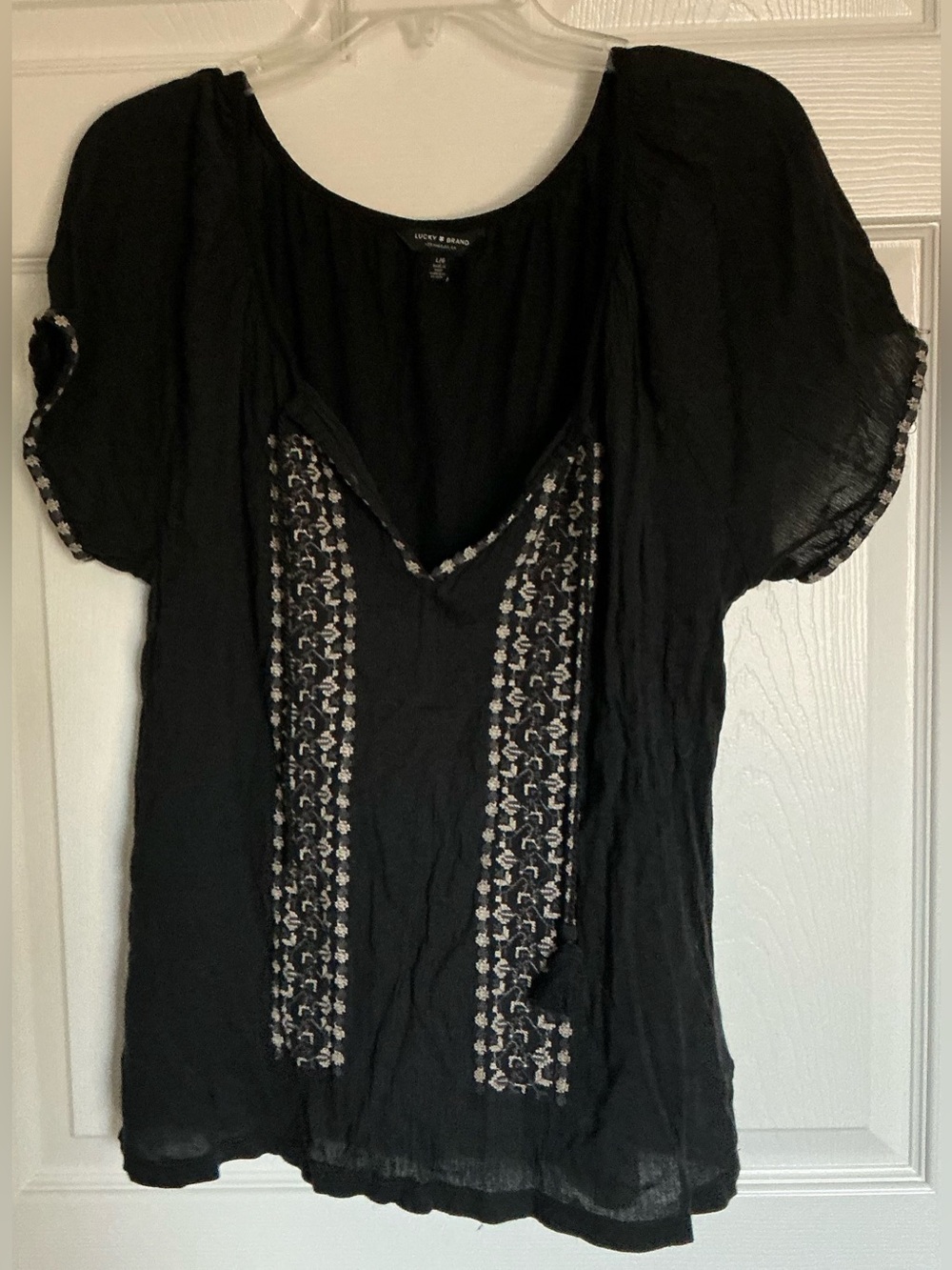 Lucky Brand Black Embroidered PeasantBlouse L Sheer Boho Whimsigoth Festival Top